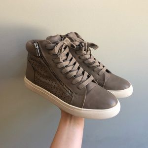 Cute shoes!